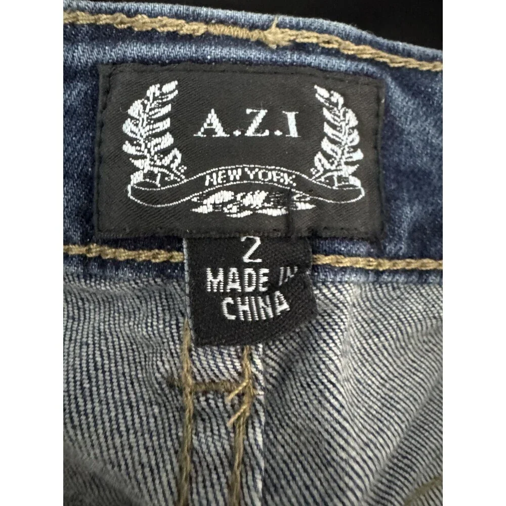 AZI New York Side Stripe Distressed Crop Jeans Size 2 Blue Denim Raw Hem